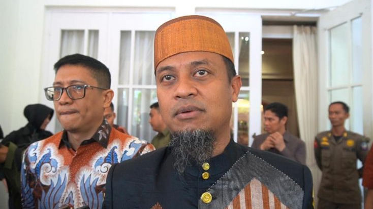 Gubernur Sulsel Ajak Warga Gemar Makan Telur, Dorong Gizi Anak Lewat Gerakan GGMT