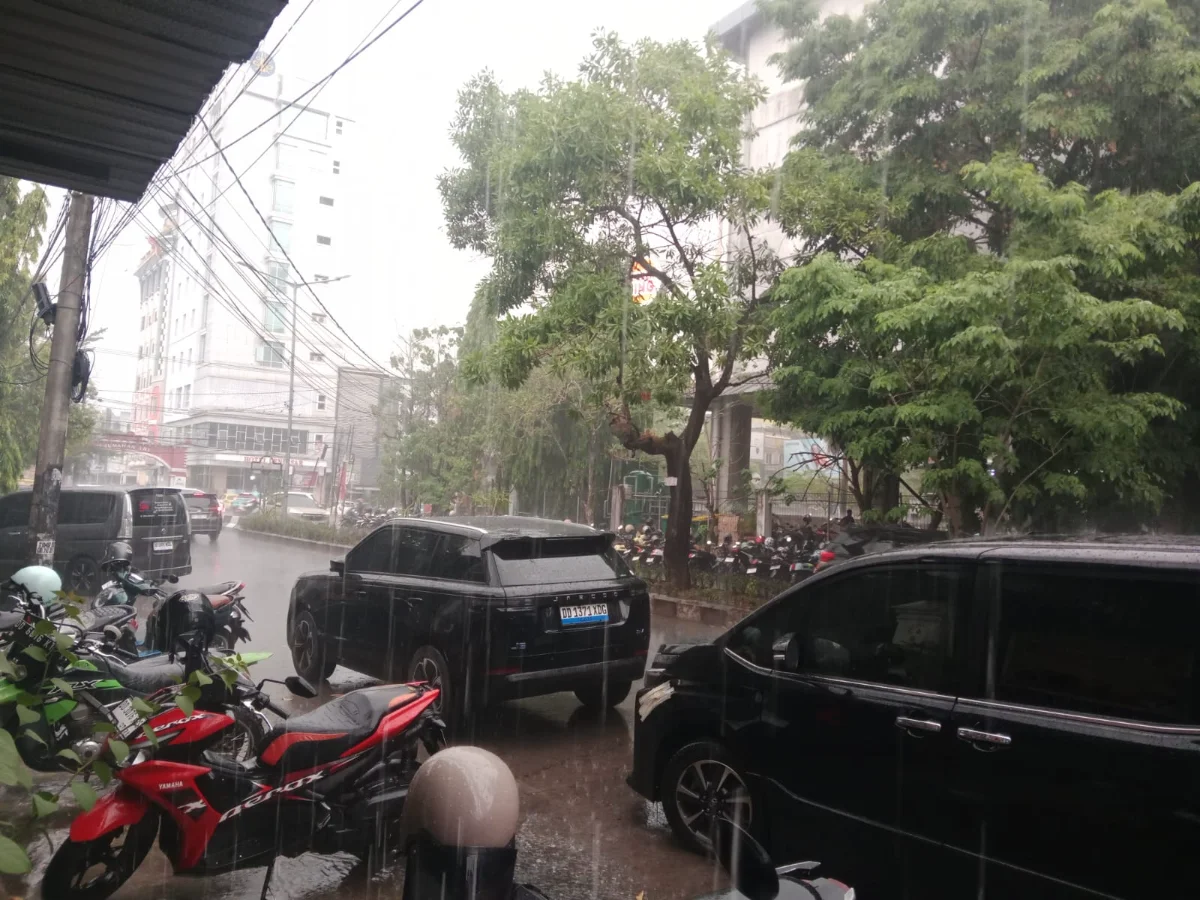 Makassar Diguyur Hujan Deras BBMKG IV Makassar Balai Besar Meteorologi Klomatologi dan Geofisika Wilayah IV Makassar
