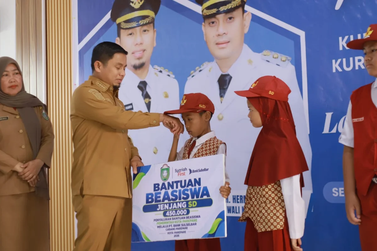 Tasming Hamid Tekankan Pendidikan Spiritual
