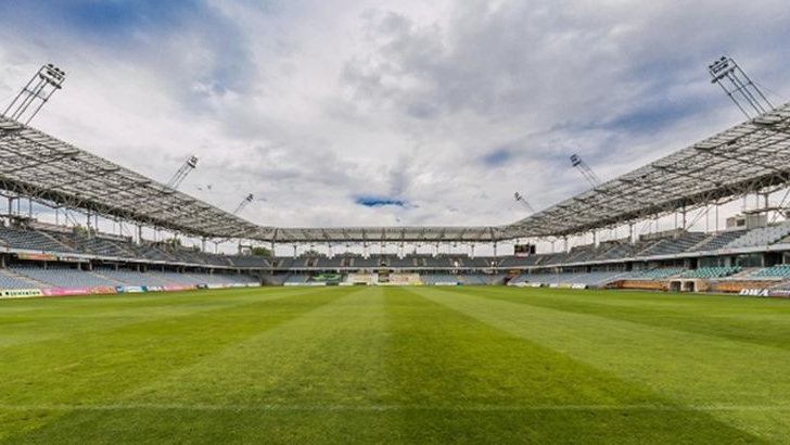Stadion Sudiang Makassar, Mirip Stadion Manahan Solo, Kapasitas 30 Ribu Penonton