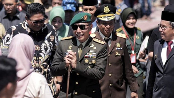 Rangkaian HUT TNI ke 78 di Makassar, Pameran Alutsista TNI di Losari, Puncaknya 5 Oktober di Karebosi