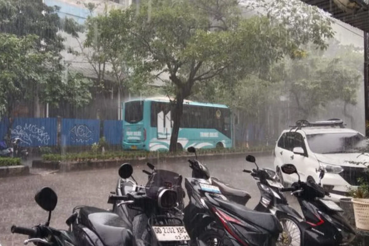 BMKG Pantau Wilayah Sulsel Diguyur Hujan