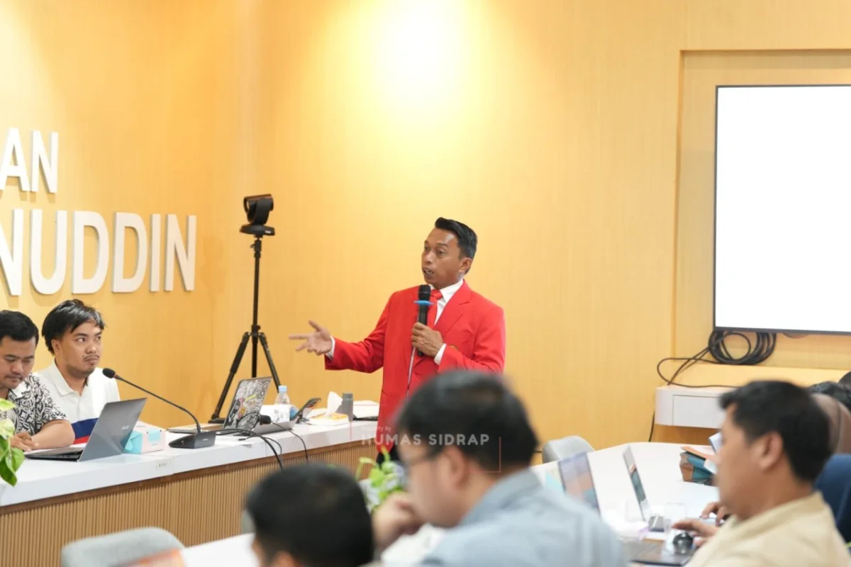 Bupati Sidrap Syaharuddin Alrif Teliti Strategi Agribisnis Porang di Unhas