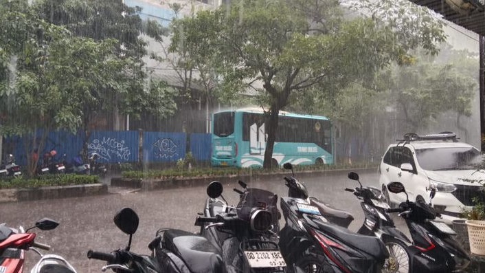 Sulsel Berpotensi Diguyur Hujan Lebat Hingga Sore, Ini Imbauan BBMKG Makassar