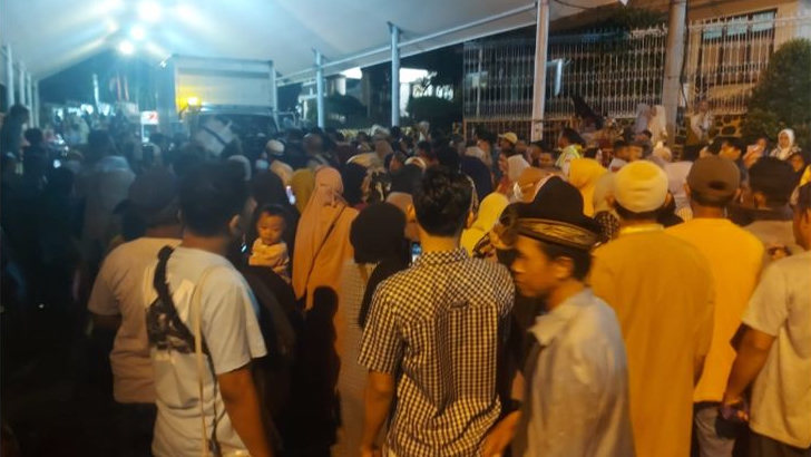 Kemeriahan Penjemputan Jemaah Haji Makassar, Gowa, dan Takalar di Asrama Haji Sudiang