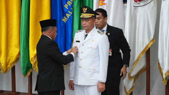 Prof Fadjry Djufry Dilantik sebagai Penjabat Gubernur Sulawesi Selatan