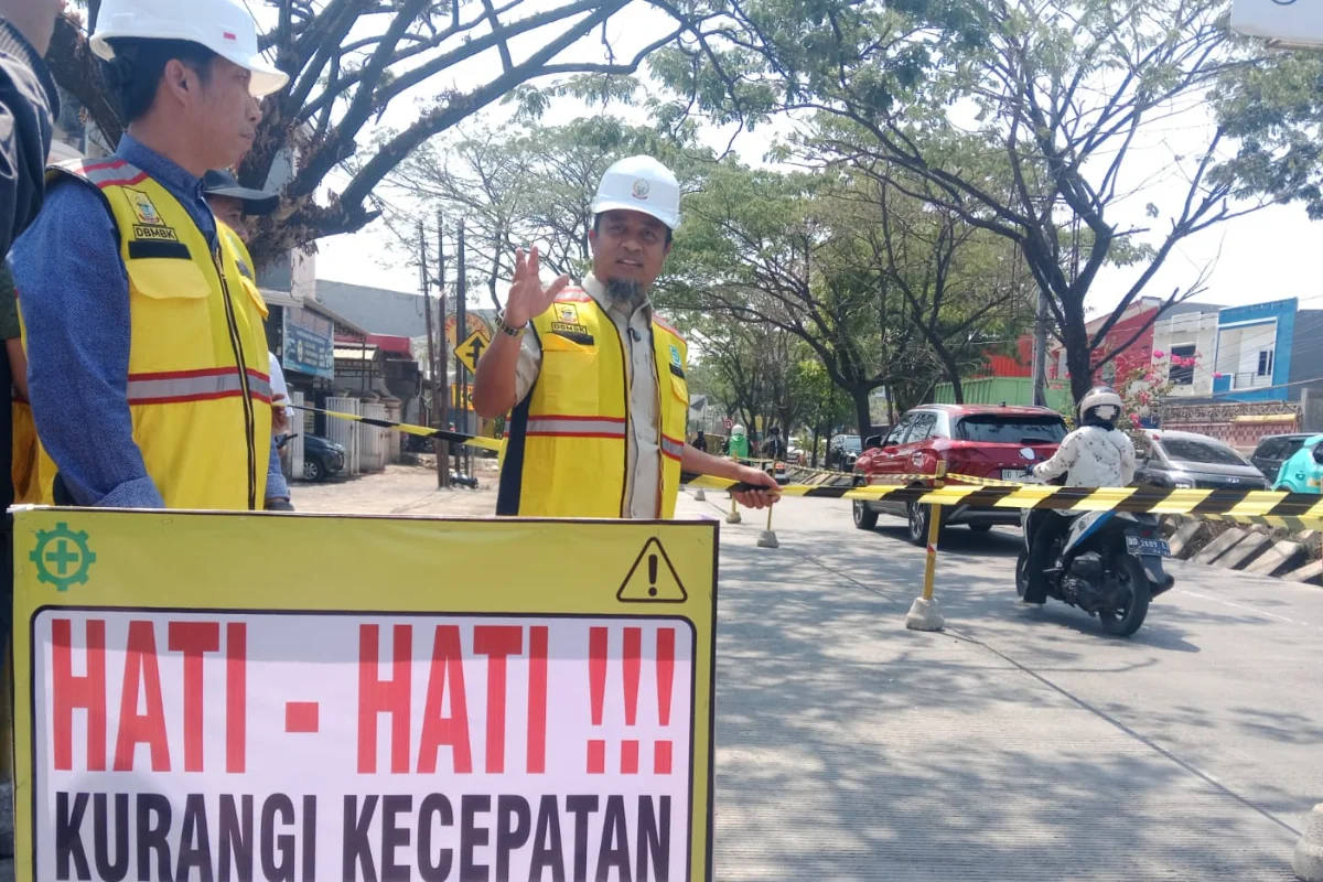 Ashabul Kahfi Soroti Kualitas Jalan Era Andi Sudirman Sulaiman