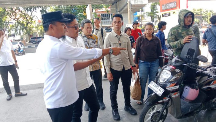 Skema Berlapis Gubernur Andi Sudirman Sulaiman Urai Antrean BBM Sulsel, Pengamat Bilang Begini
